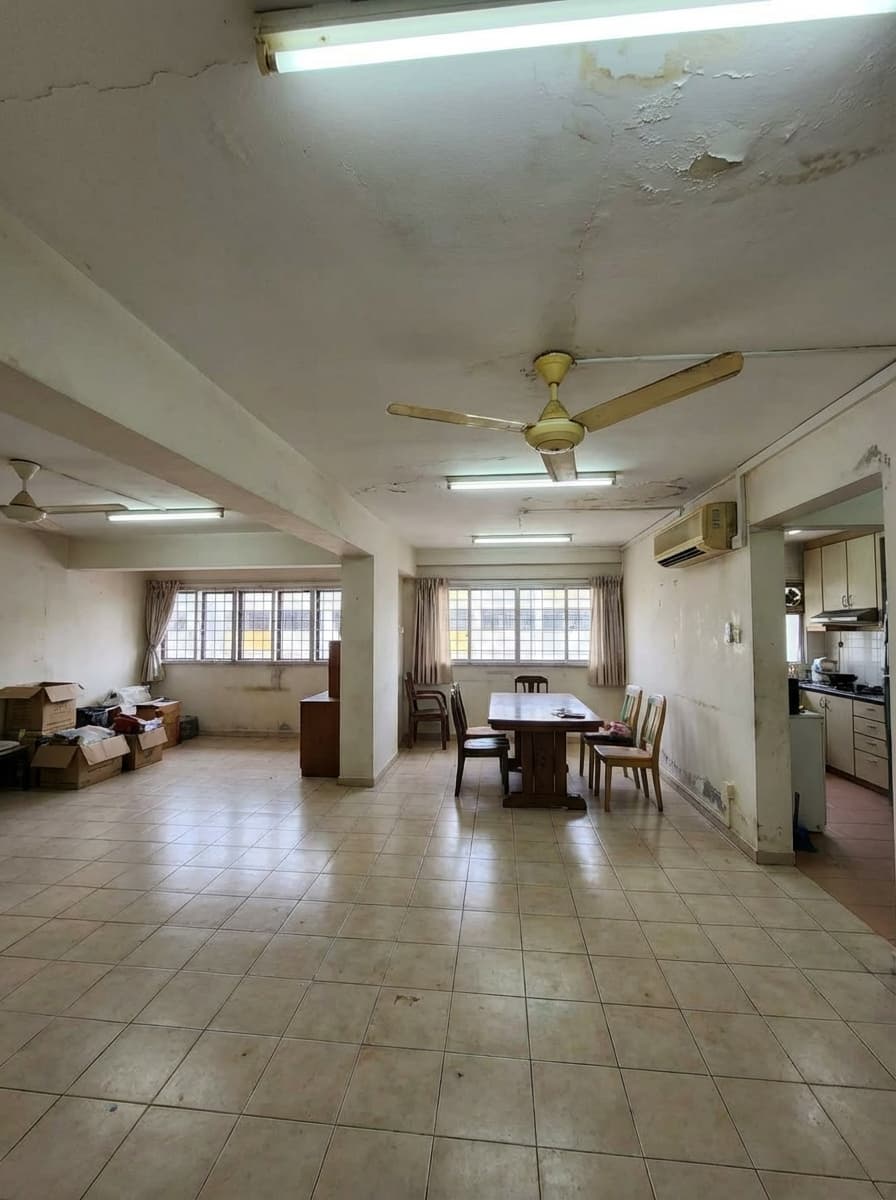 Large old HDB with damaged ceiling and dated interior